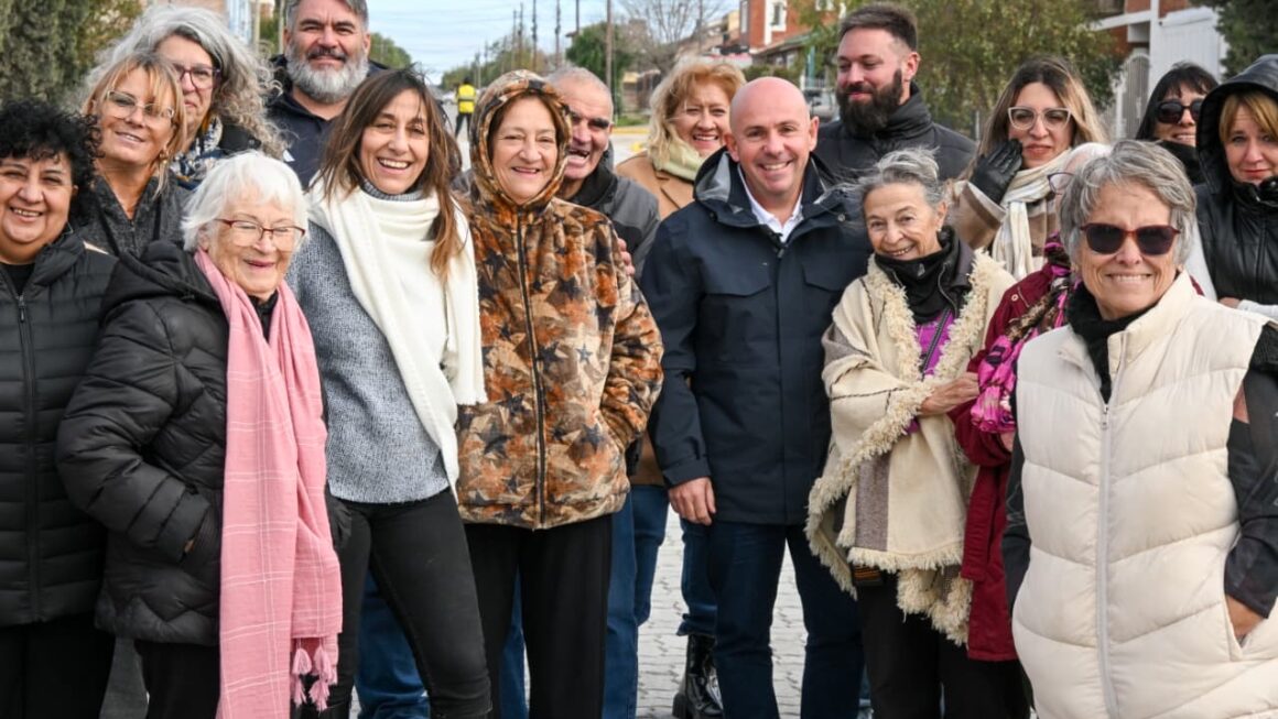 Sastre: «El Plan Mixto De Adoquinado Sigue Mejorando La Calidad De Vida De Los Madrynenses»