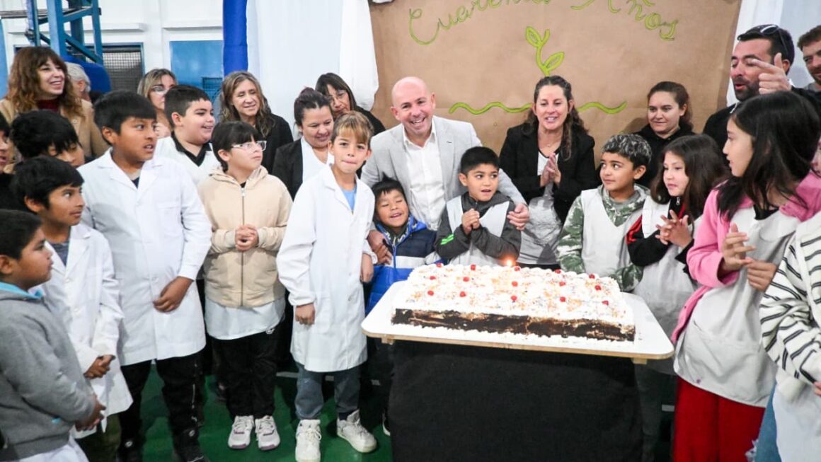 Sastre: «Celebrar Los 40 Años De La Escuela Municipal N° 1 Es Reconocer Una Historia Construida Con Esfuerzo, Compromiso Y Vocación Educativa»