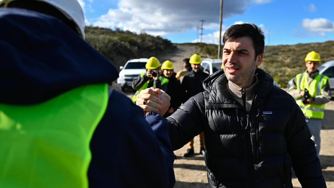 Con una inversión de más de $3.400 millones, la Provincia reactiva la perforación de pozos de agua en Manantiales Behr