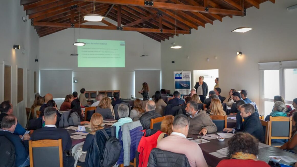 Chubut avanza en la transformación del Puerto de Madryn hacia el primer «Puerto Azul» de la Argentina