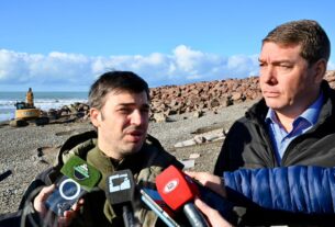 Provincia avanza con una obra estratégica para proteger la costa de Playa Unión del avance del mar