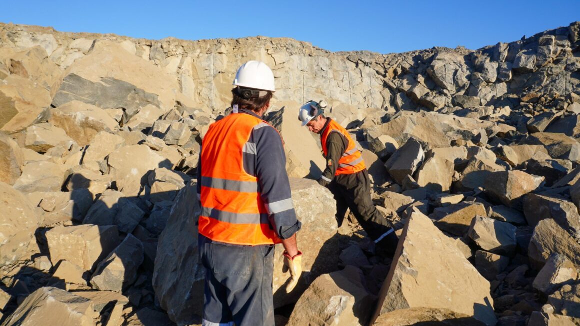 Provincia avanza con una obra clave que incluye la protección del Cerro Chenque en Comodoro Rivadavia