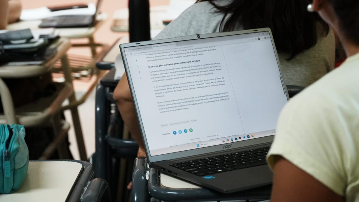 Se encuentra abierta la inscripción al Registro Provincial de Aspirantes a Becas de Formación Docente