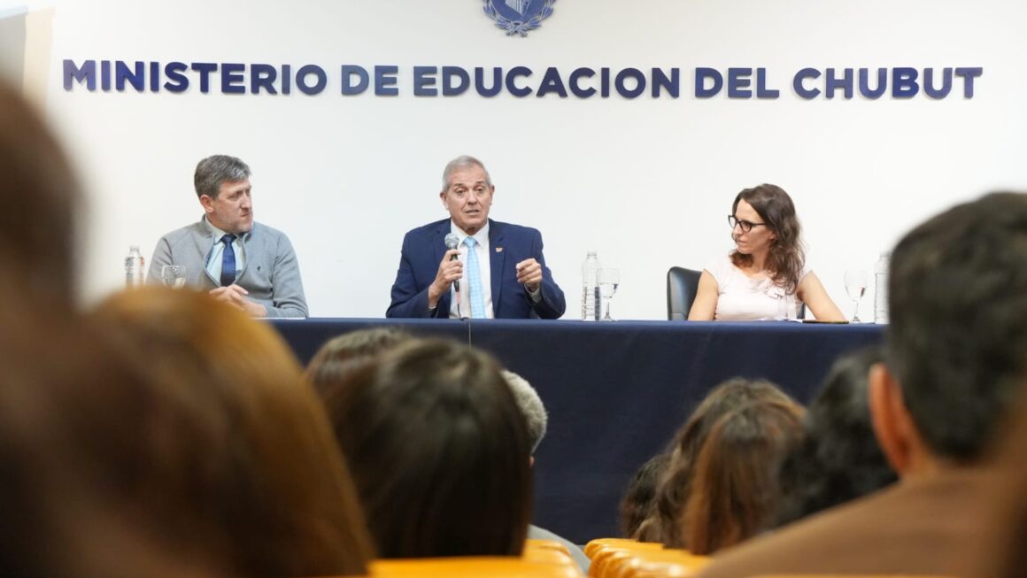 Se presentó la plataforma educativa “Ideas Puente” para fortalecer la articulación entre escuelas, ciencia y comunidad