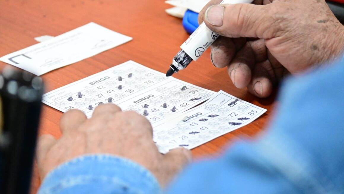 Fin De Semana En El Bingo Municipal Con Horario De Invierno