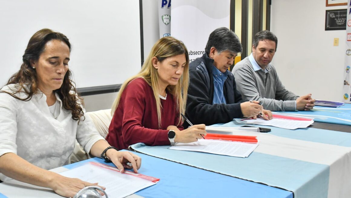 Provincia capacitará a dirigentes, entrenadores y referentes de clubes para promover entornos libres de violencia en el ámbito deportivo
