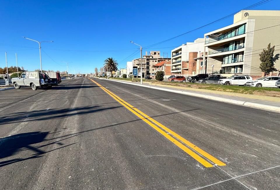 Provincia realiza trabajos de mejoramiento en la rambla del Boulevard Brown de Puerto Madryn
