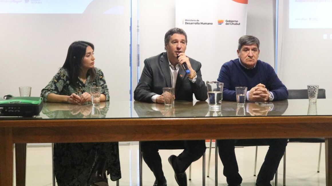 Chubut reafirmó su compromiso con el buen trato y la protección de las personas mayores