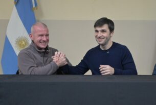 Plan Galina: Provincia financiará la pavimentación del barrio Docente de Gaiman con una inversión cercana a los $2.000 millones