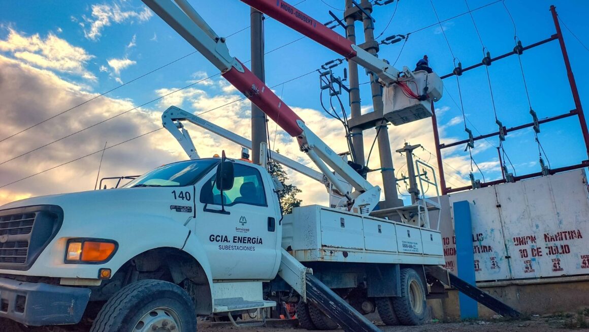 Torres destacó las obras de ampliación y puesta en valor del Club Defensores de la Ribera con una importante inversión provincial