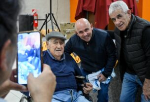Sastre Encabezó El Cierre De La Campaña Del Buen Trato Hacia Las Personas Mayores