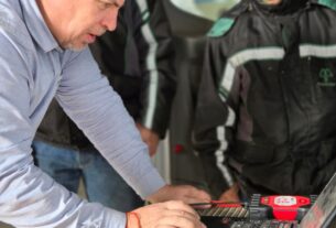 Nueva tecnología de diagnóstico y capacitación especializada en el taller mecánico.